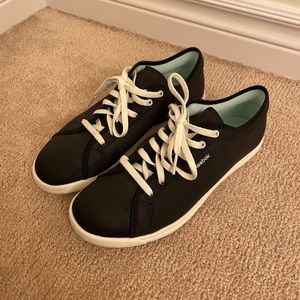 Reebok Sneakers Women’s Size US 6.5